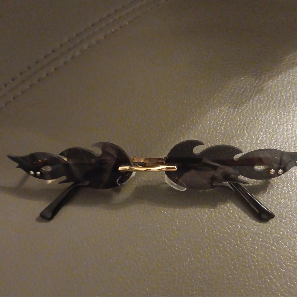 Rimless Flame Sunglasses